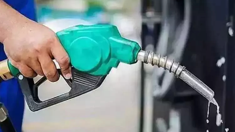 Petrol, diesel prices remain unchanged for 263rd day in Chennai