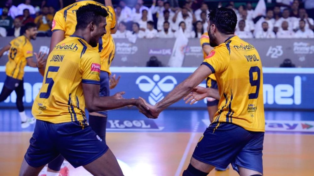 PVL: Ahmedabad Defenders pick thrilling win over Kochi Blue Spikers