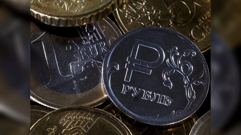 Russian rouble slumps to weakest vs dollar since late April