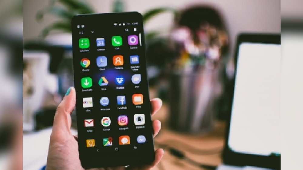 Google may soon let users use Android phone as USB webcam