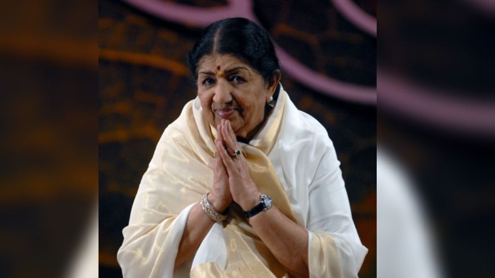 Dedicate Mumbai coastal road to Lata Didi, urges Mangeshkar family