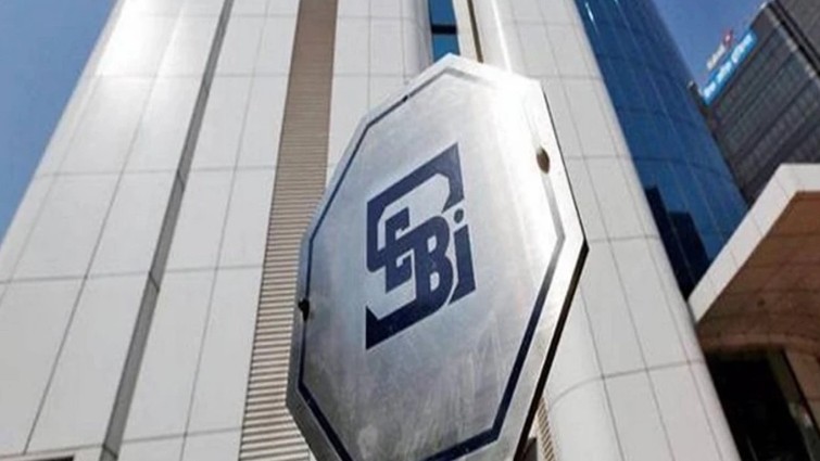 SEBI mulls mandating AIFs to offer direct plan for investors