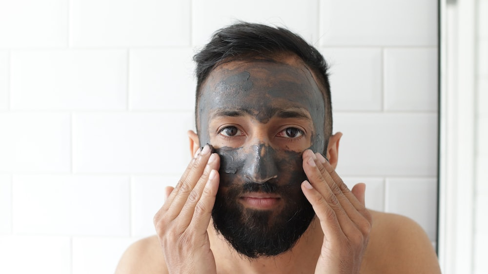 5 no-nonsense skincare tips for men on the go 5 no-nonsense skincare tips for men on the go