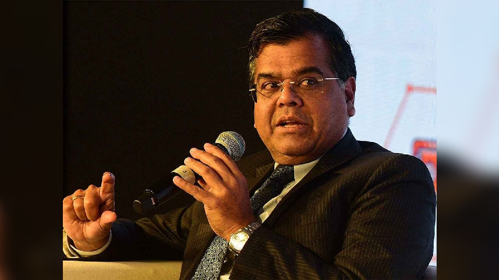 Turmoil ‘storm in teacup’, says Fin Secy