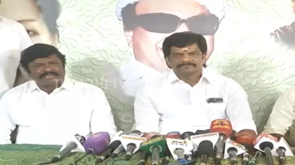 KP Munusamy sought bribe for MLA ticket: Kolathur Krishnamurthy