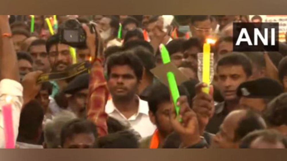 BJP leaders booked for candlelight march in Chennai