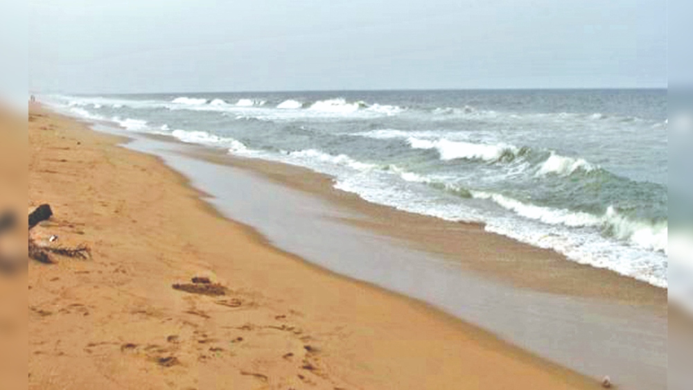 2 ECR  beaches rise from bottom to bag cleanest in city honours