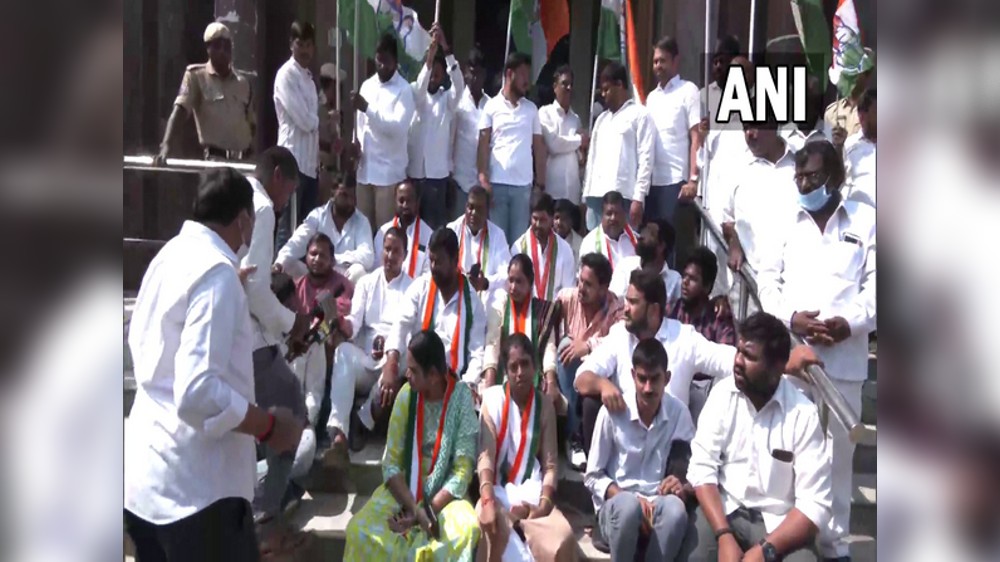 Hindenburg-Adani row: Cong launches nationwide protests