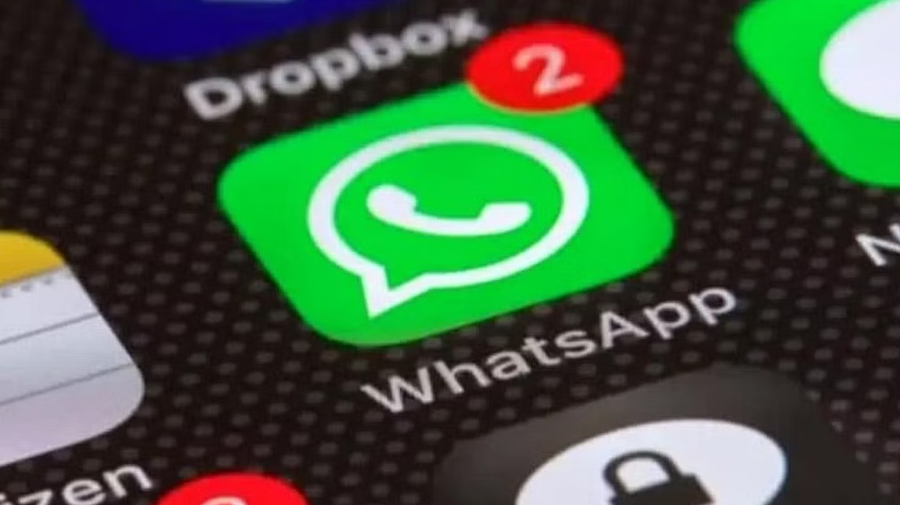 WhatsApp rolls out ability to create avatars on iOS