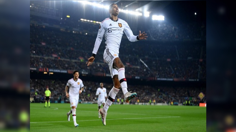 Barca, United play out 2-2 draw