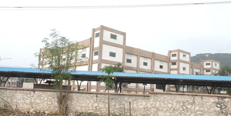 Lack of funds makes HLL vax complex in Chengalpattu non-functional Lack of funds makes HLL vax complex in Chengalpattu non-functional