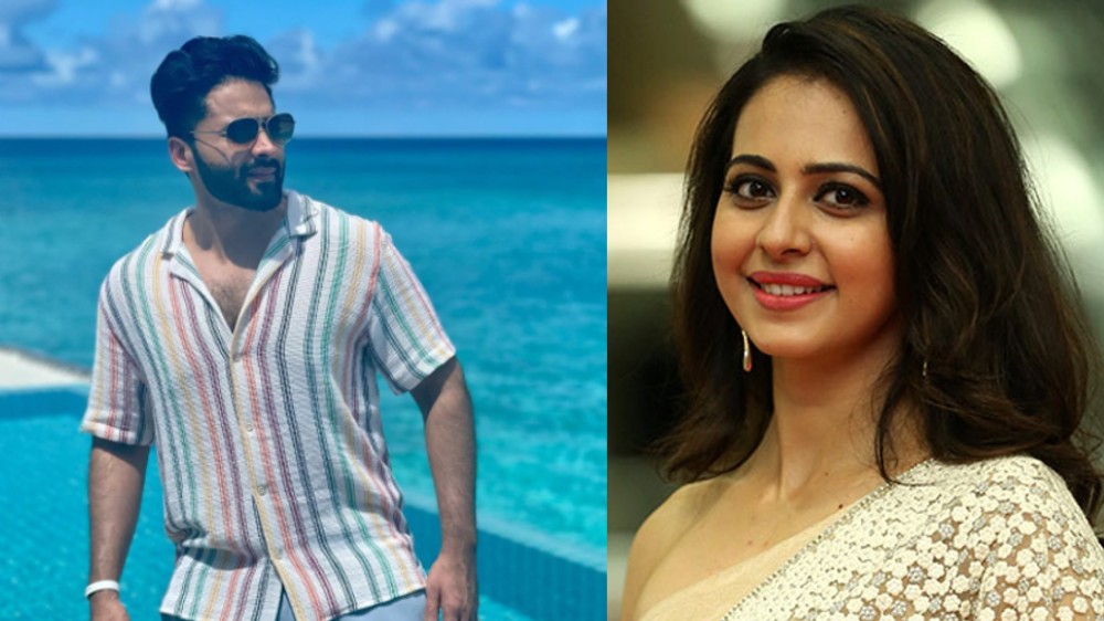 Rakul Preet to walk ramp with Jackky Bhagnani for Lakshmi Manchu