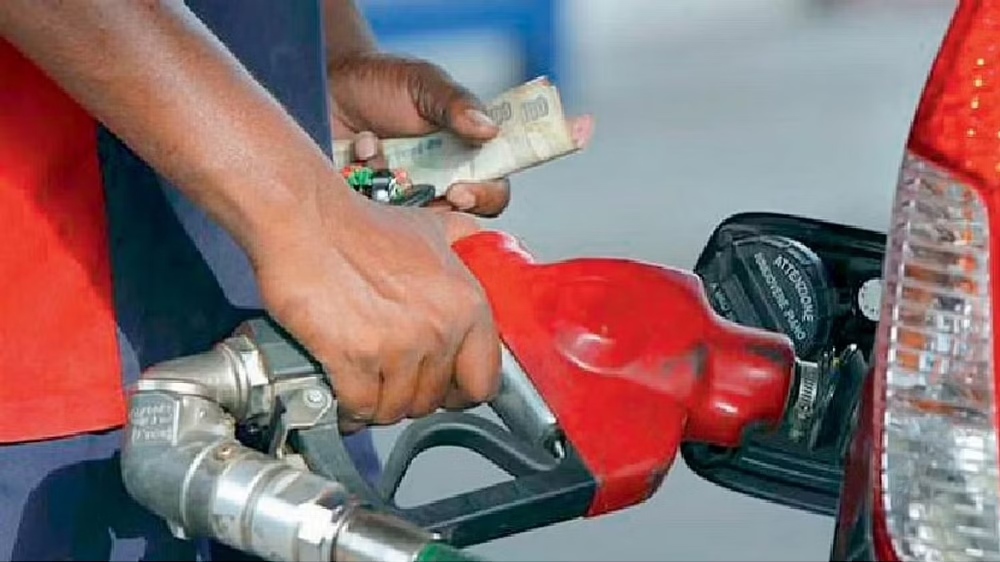 Petrol, diesel prices remain unchanged for 264th day in Chennai