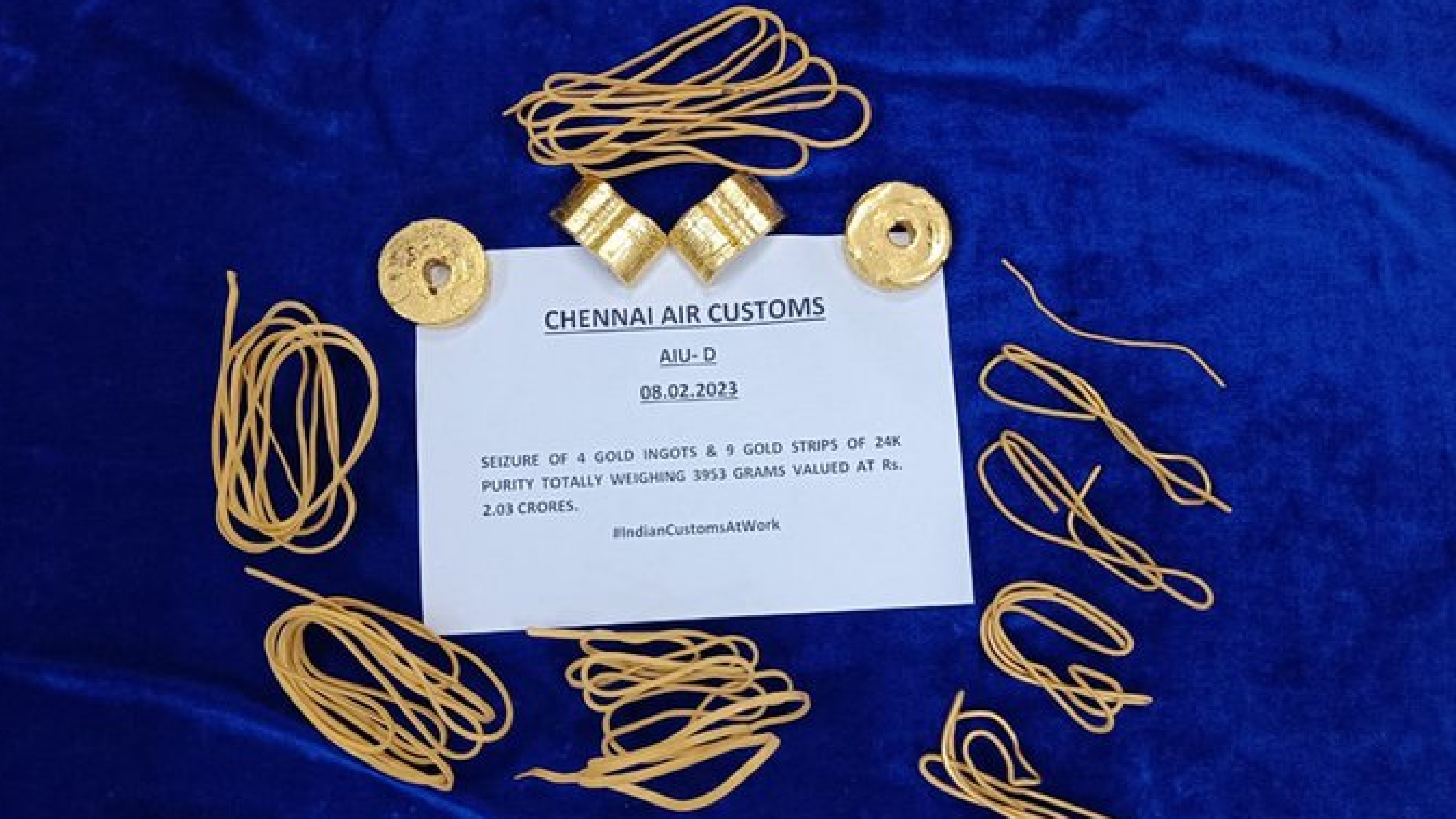 Customs seize gold worth ₹2.03 cr at Chennai airport; 3 held Customs seize gold worth ₹2.03 cr at Chennai airport; 3 held