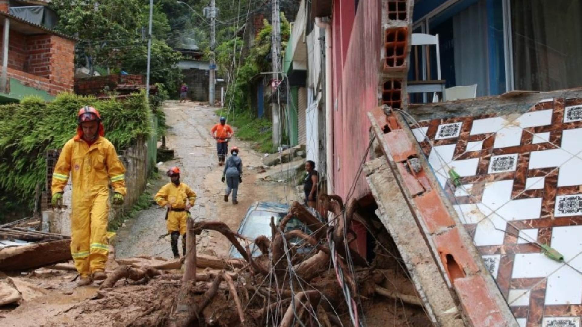 Death toll from Brazil landslides increases to 65