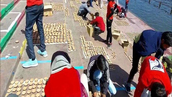 Mahashivratri: 21L earthen lamps to be lit on ghats of Shipra river