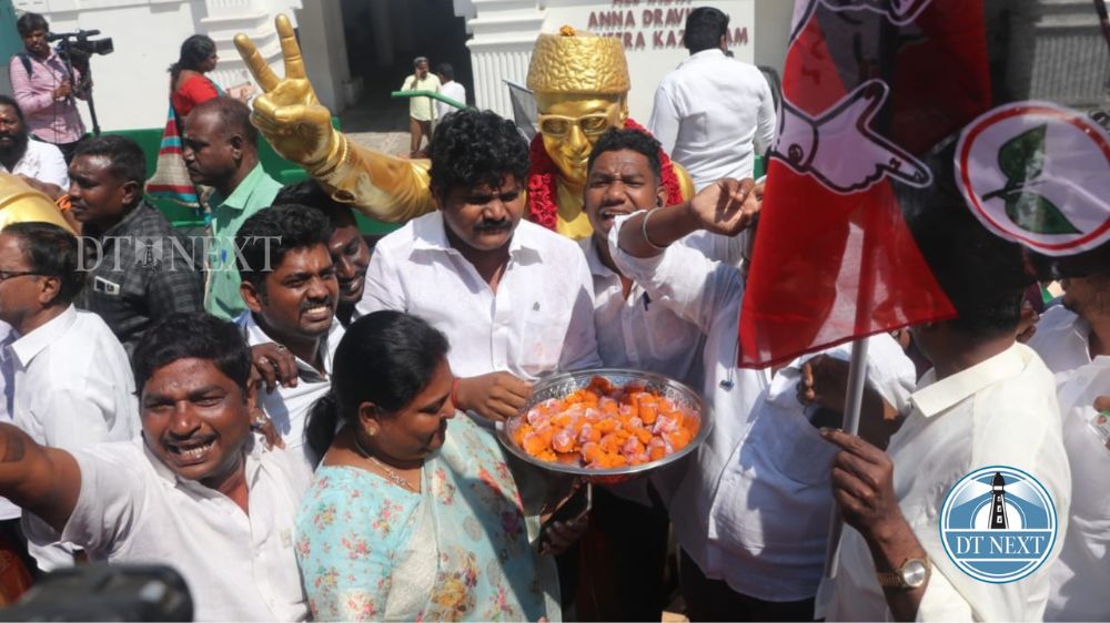 EPS camp celebrates SC verdict with crackers, sweets outside party HQ EPS camp celebrates SC verdict with crackers, sweets outside party HQ