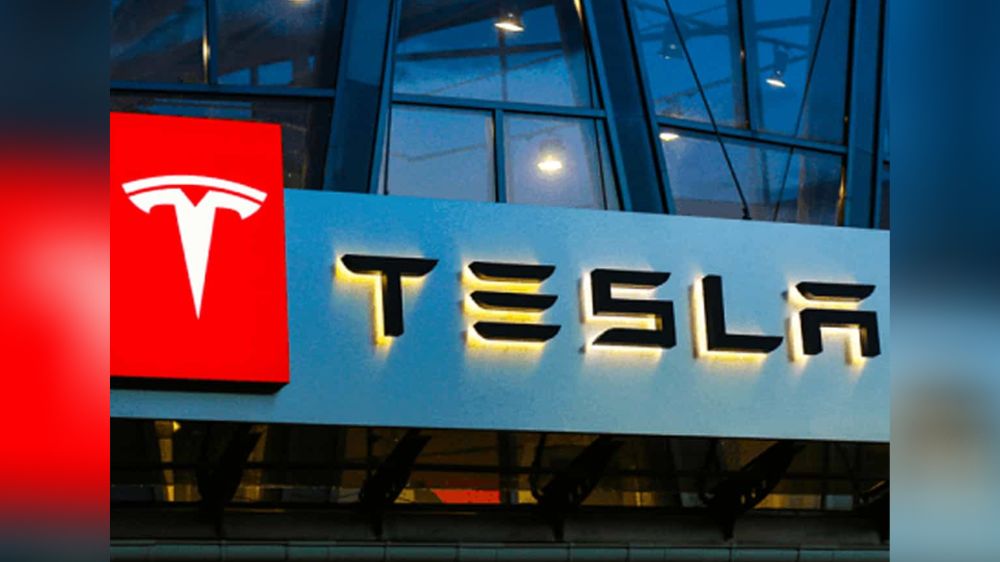 Tesla reveals loss of $204 mn from Bitcoin investments in 2022