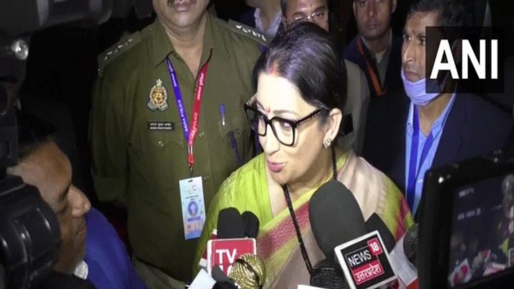 Irani attends show organised for G20 delegates at Agra Fort Irani attends show organised for G20 delegates at Agra Fort