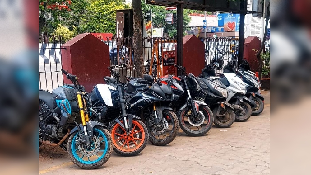 2 bike theives in police net, 8 bikes recovered in Chennai