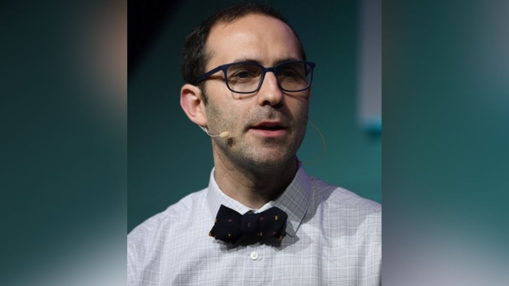 Twitch CEO Emmett Shear quits after 16 years Twitch CEO Emmett Shear quits after 16 years