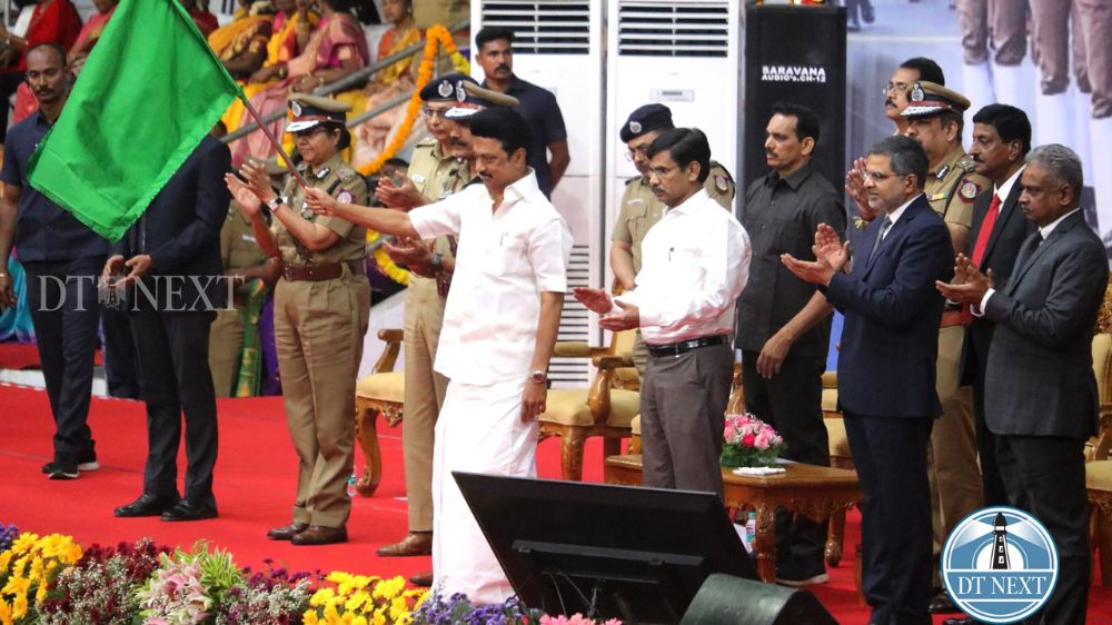 Stalin makes Navaratna announcements for women cops Stalin makes Navaratna announcements for women cops