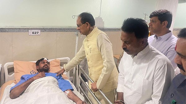 Indore temple mishap: Death toll rises to 36, case registered Indore temple mishap: Death toll rises to 36, case registered