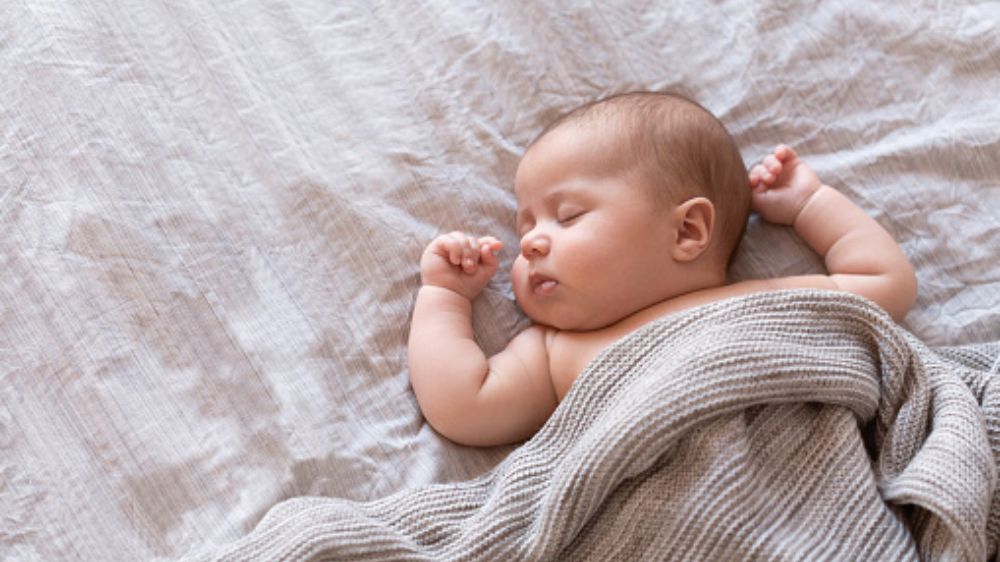 Bond with your newborn through skin-to-skin contact