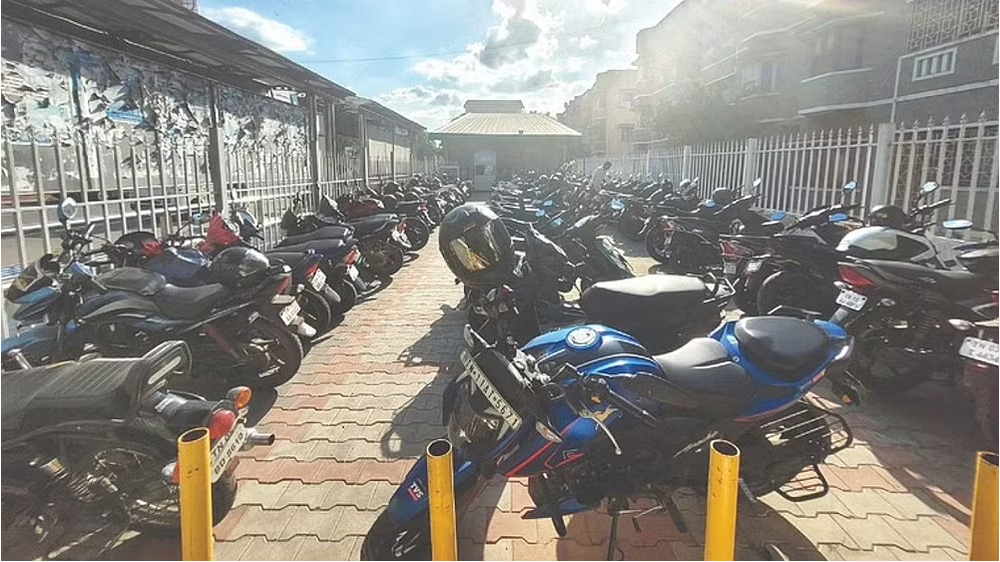 CMRL opens addl parking at Nanganallur Road Metro station