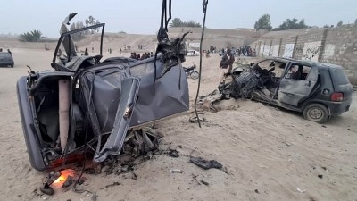 2 killed, 8 injured in Pakistan bomb explosion