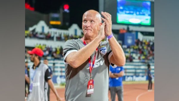 Its all about who handles occasion well: Simon Grayson