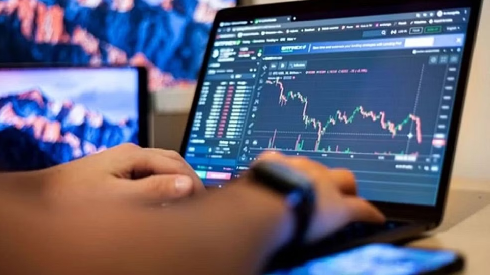 Asian shares ride high in Q1 but steel for U.S. inflation data