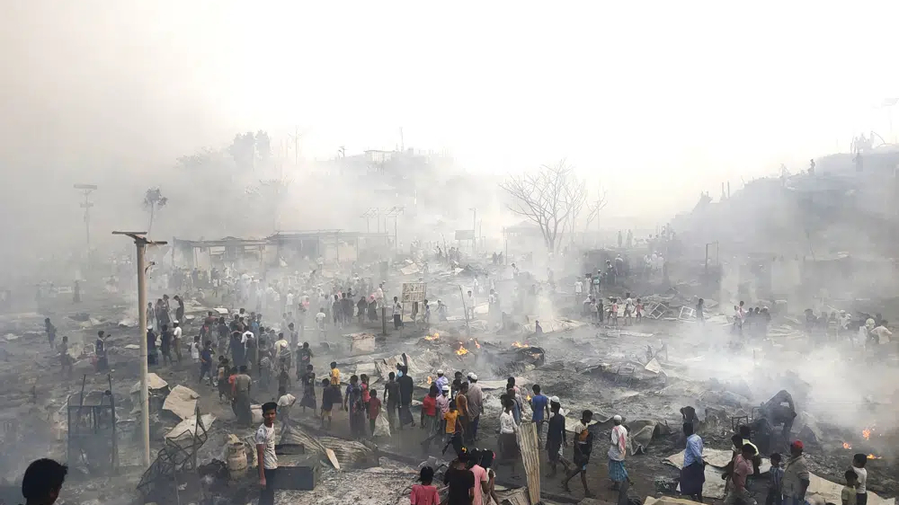 Fire hits crowded Rohingya refugee camp in Bangladesh