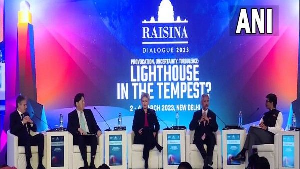 Allowing Russia to do what it is doing will be message to aggressors Allowing Russia to do what it is doing will be message to aggressors