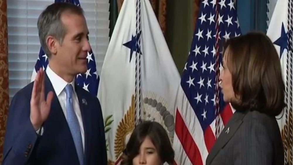 Eric Garcetti sworn in as new US Ambassador to India Eric Garcetti sworn in as new US Ambassador to India