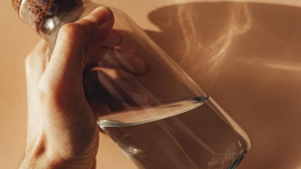 Will water become the new oil ? Will water become the new oil ?