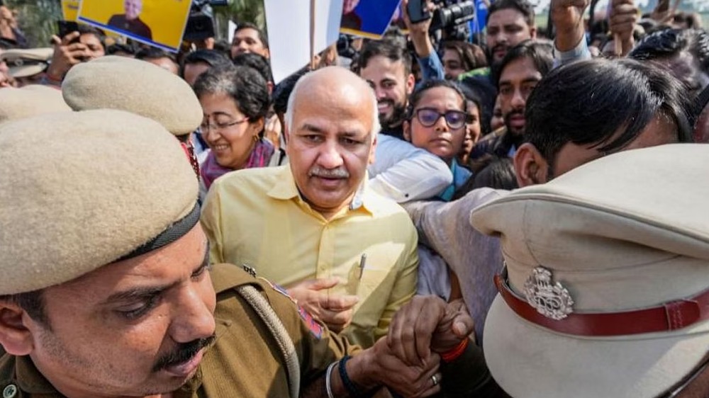 CBI gets 2 more days of Sisodias custody