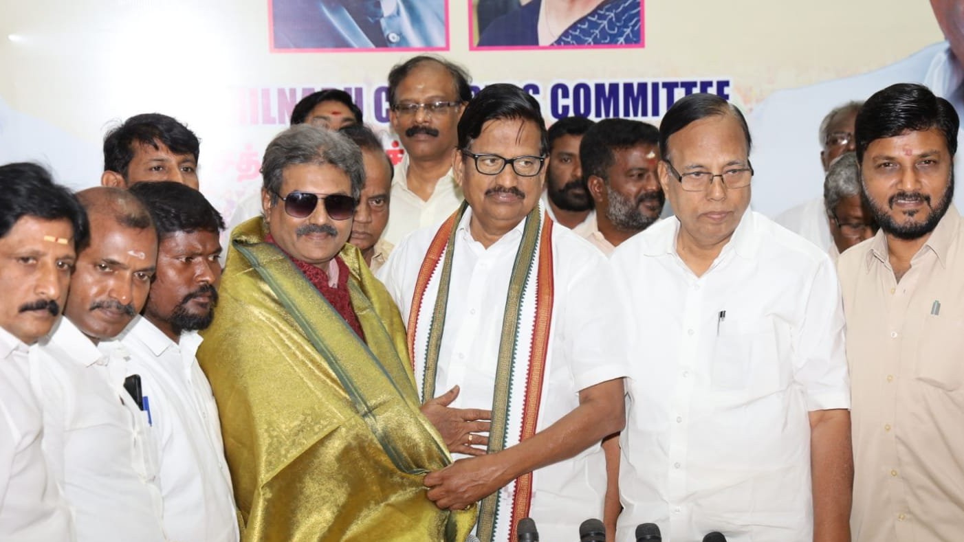 Former TN Chief Information Commissioner joins Congress