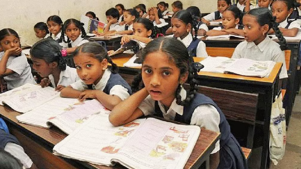 Schools reopen in Puducherry after 11 days