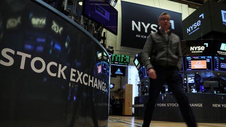Wall St edges up with tech-focused shares; regional banks fall