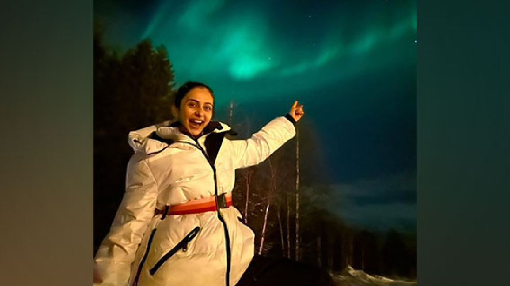 Dancing through northern lights Rakul Preet Singh cant keep calm