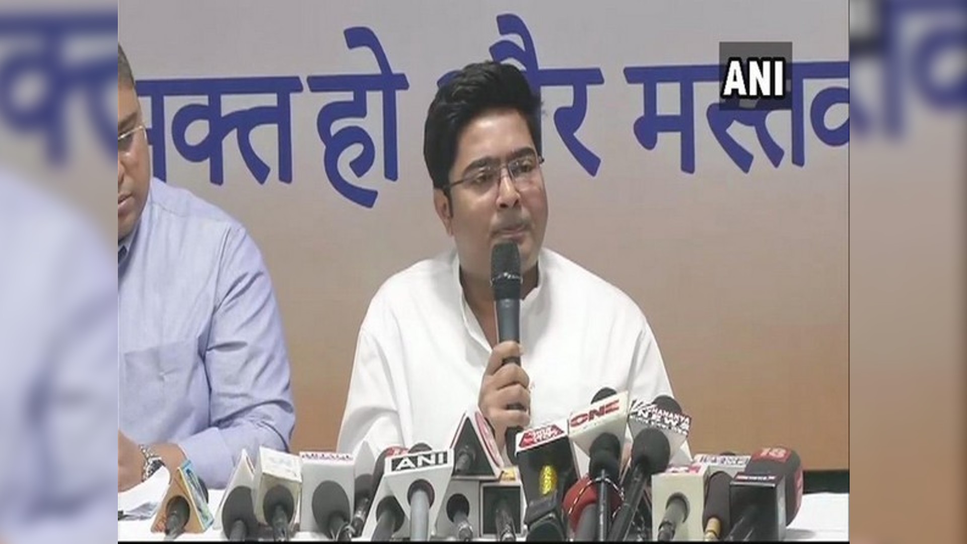 If Rahul is disqualified, why not Modi for hurting women sentiments