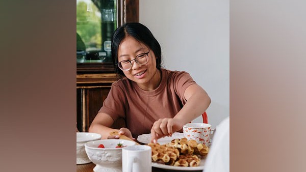 Study finds detrimental effects extra pounds on young people