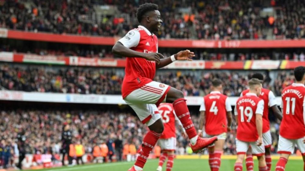 Bukayo Saka double against Palace sends Arsenal 8 points clear