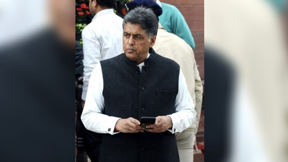 Manish Tewari moves adjournment notice against Rahuls disqualification
