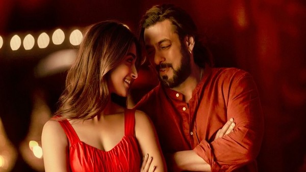 Salman Khan, Pooja Hegdes romantic track in Jee Rahe The Hum out