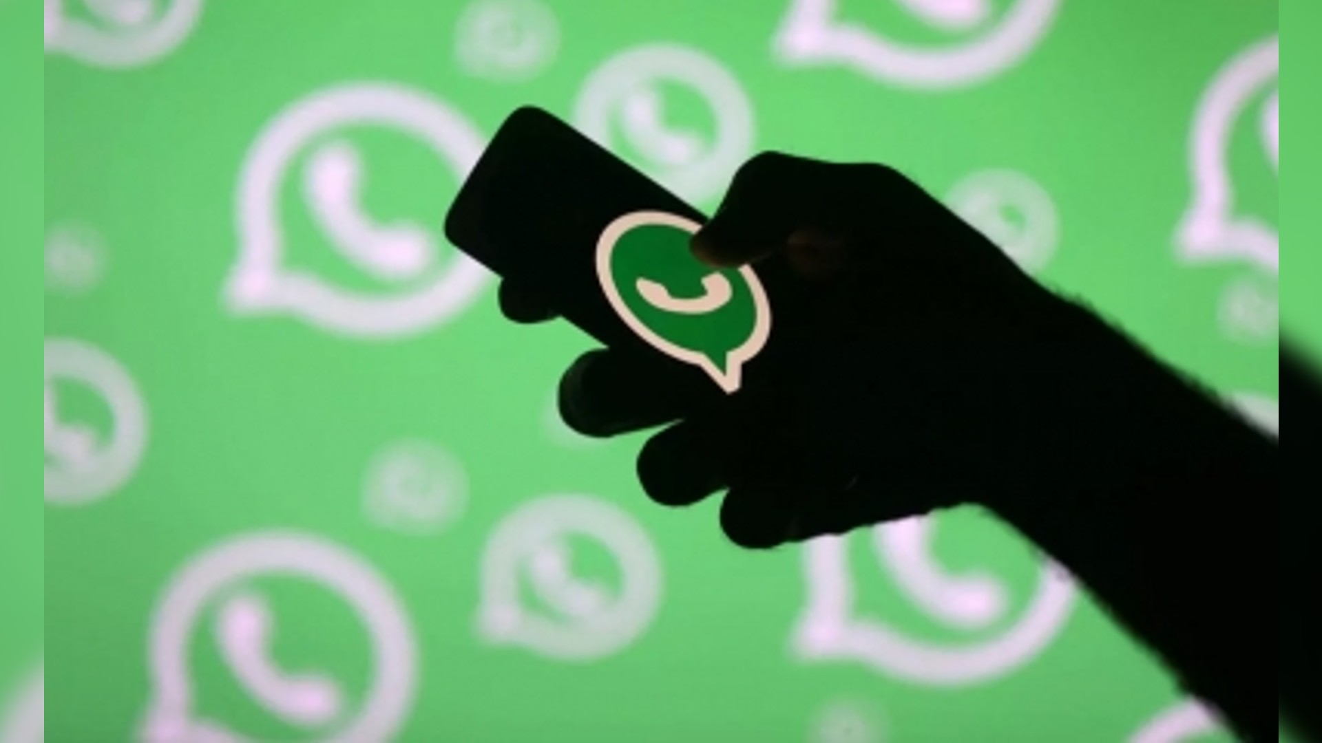 WhatsApp rolling out tweaked link preview interface on iOS beta
