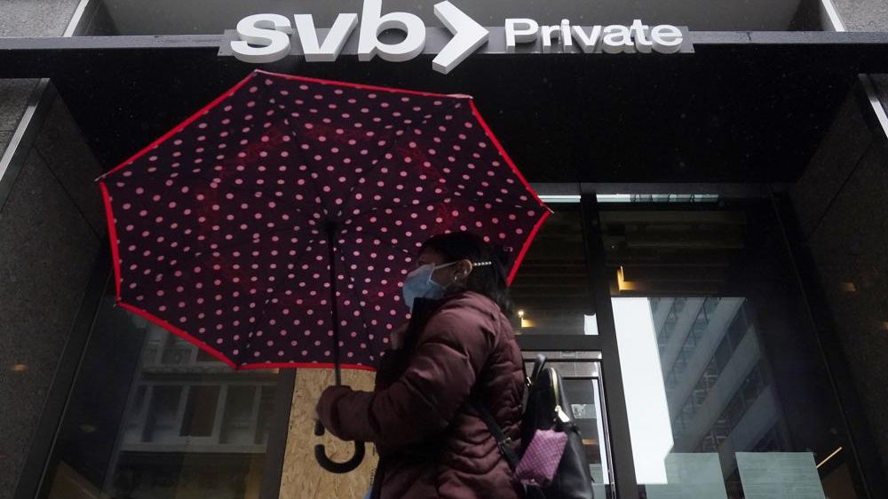 Washington reacts on the fly to Silicon Valley Bank failure