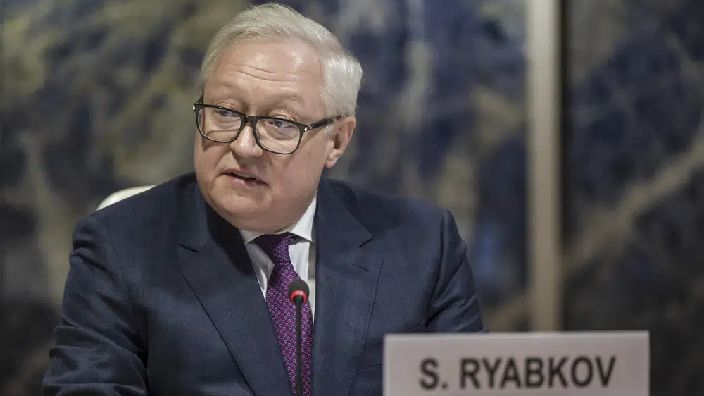 Russian envoy says nuclear powers may clash over Ukraine