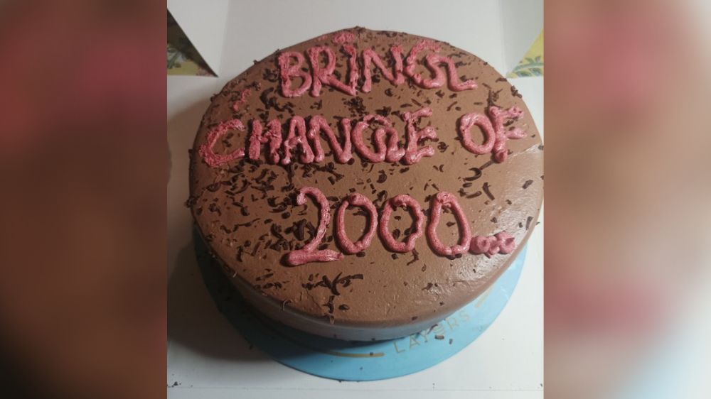 Pakistan Bakery take customer’s instructions serious, netizens react